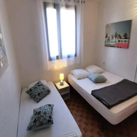 3 For 7 People Apartament Leucate