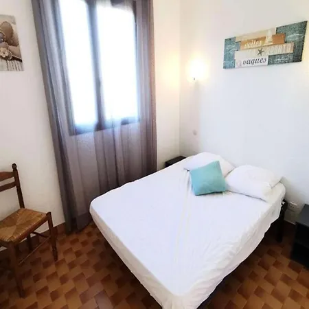 Apartament 3 For 7 People Leucate